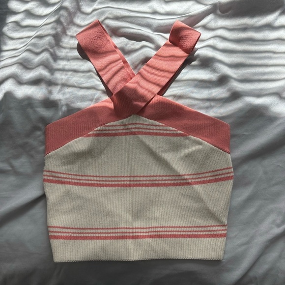 Aritzia Babaton Sculpt Halter - Picture 1 of 3